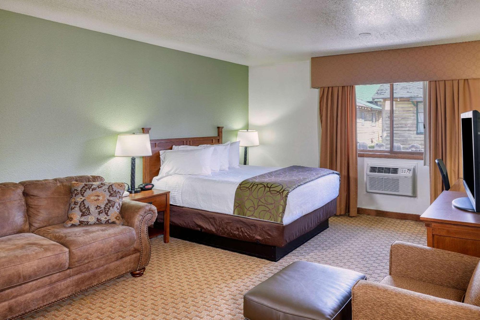 The Ridgeline Hotel At Yellowstone, Ascend Hotel Collection Gardiner Exterior foto